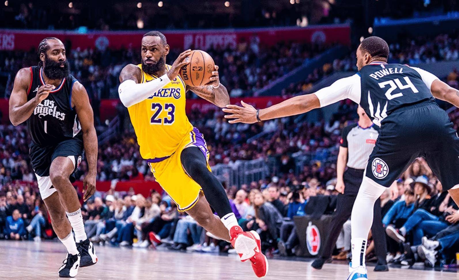 快船主帅赞誉年轻队员，期待更多表现(快船现任主教练)